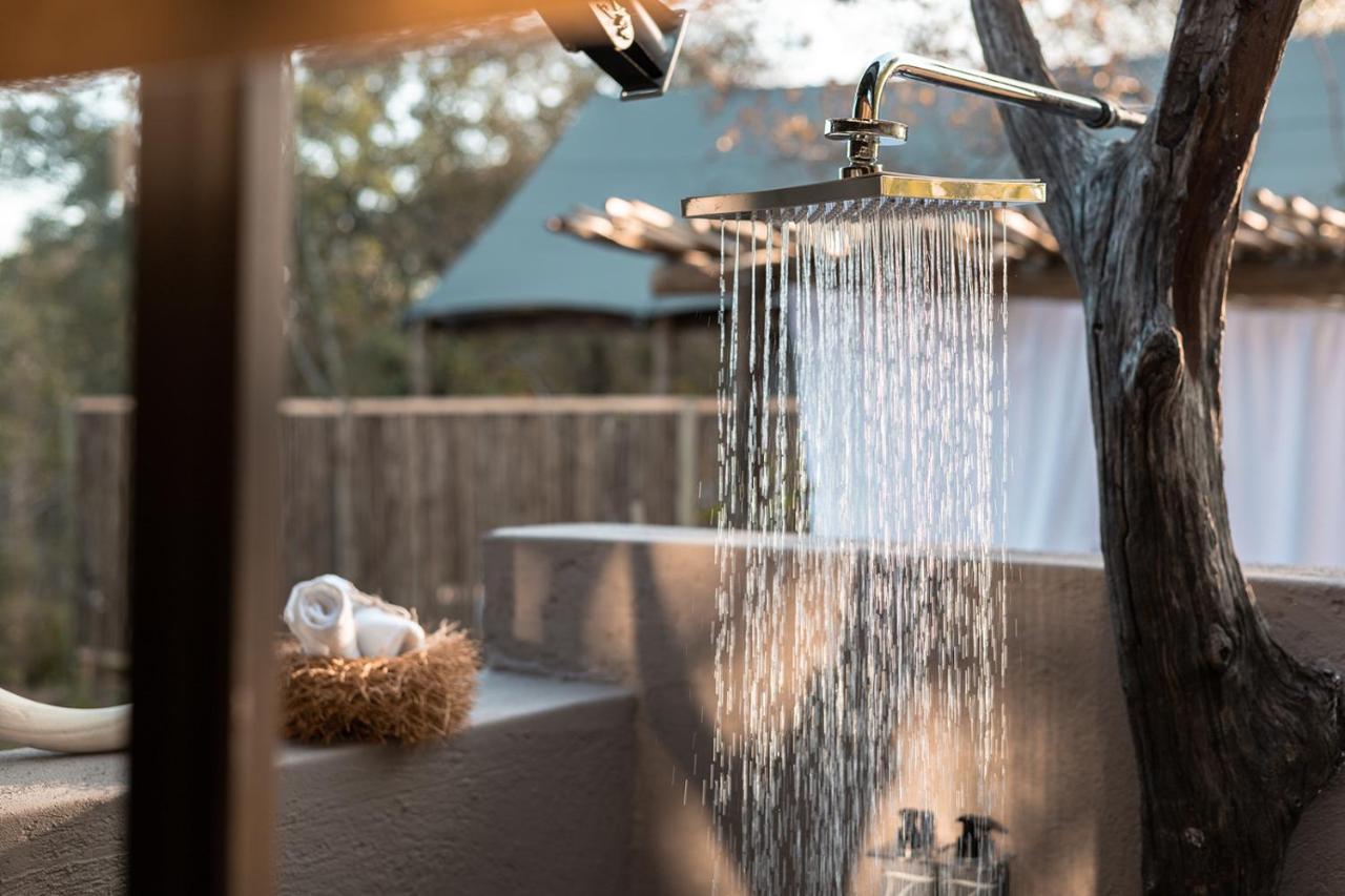 Umkumbe Bush Lodge - Luxury Tented Camp Саби-Санд-Гейм-Резерв Экстерьер фото