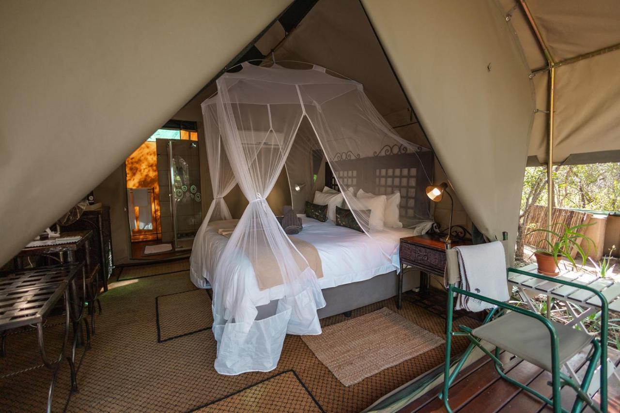 Umkumbe Bush Lodge - Luxury Tented Camp Саби-Санд-Гейм-Резерв Экстерьер фото