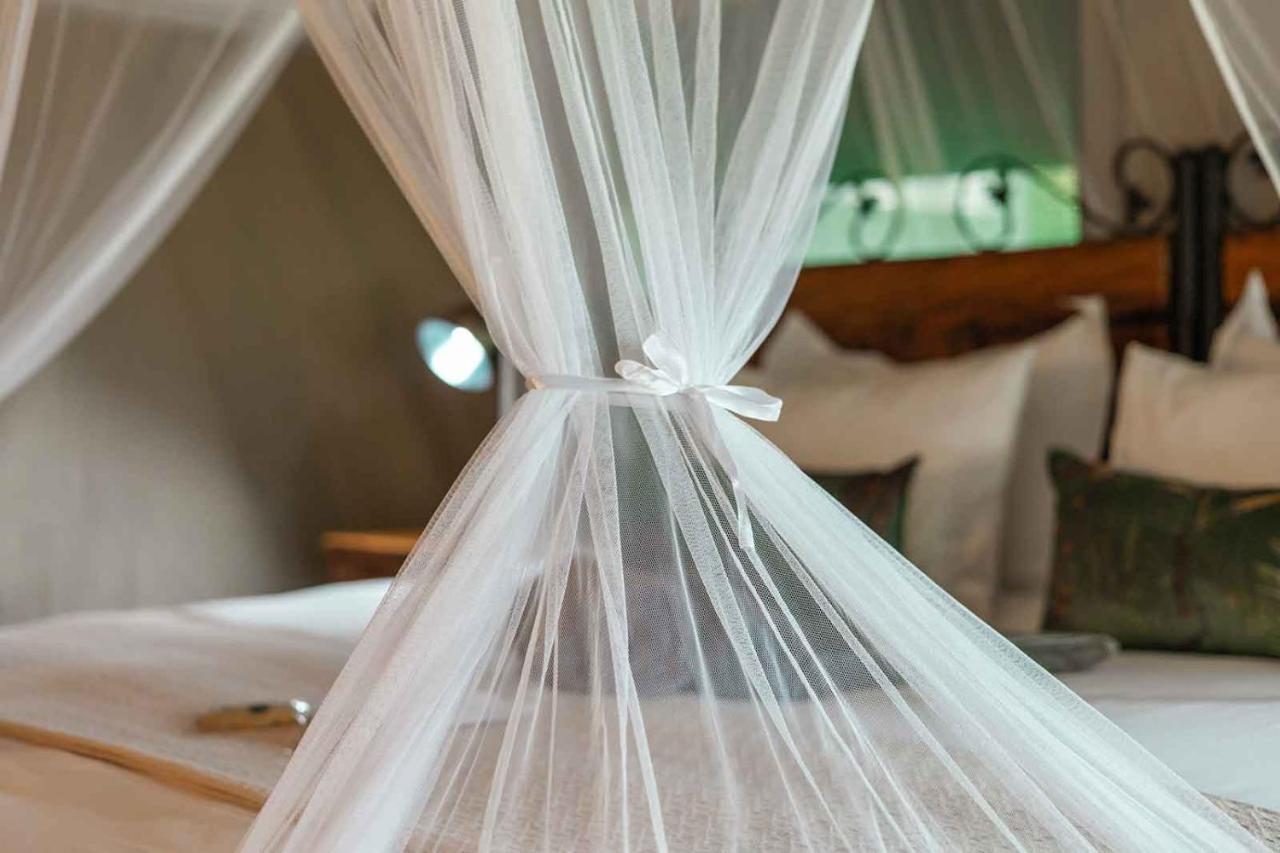 Umkumbe Bush Lodge - Luxury Tented Camp Саби-Санд-Гейм-Резерв Экстерьер фото