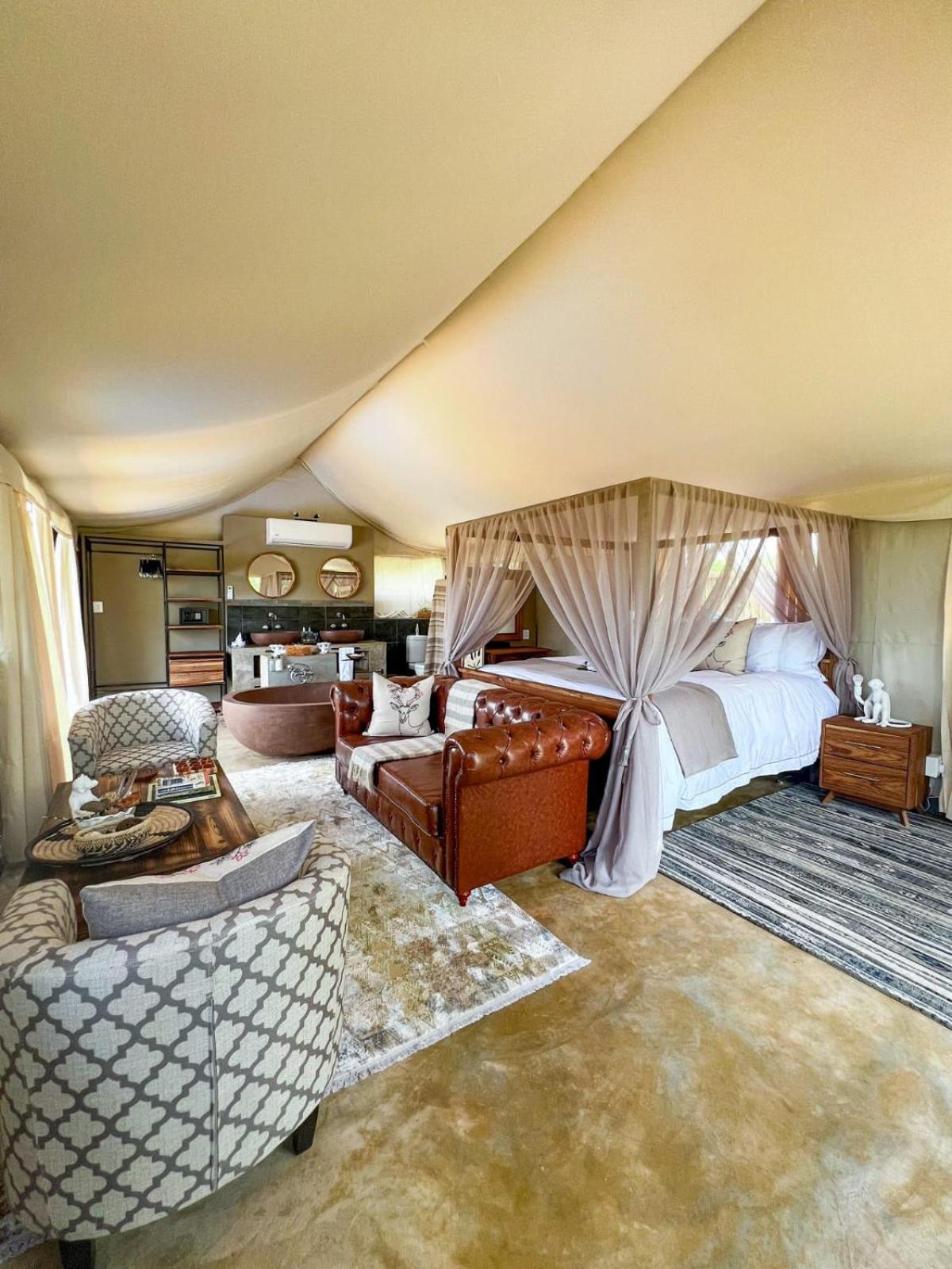 Umkumbe Bush Lodge - Luxury Tented Camp Саби-Санд-Гейм-Резерв Экстерьер фото