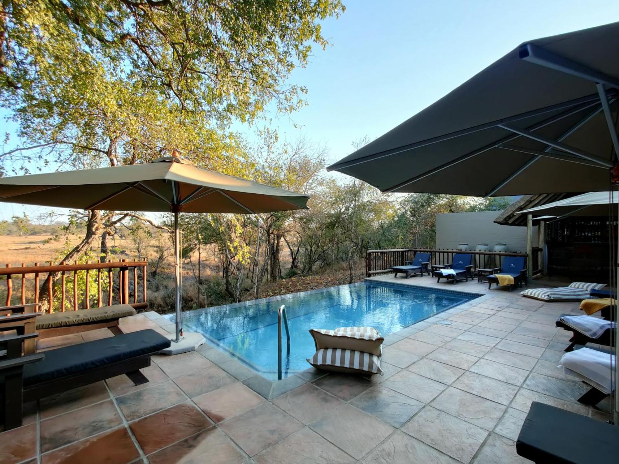 Umkumbe Bush Lodge - Luxury Tented Camp Саби-Санд-Гейм-Резерв Экстерьер фото